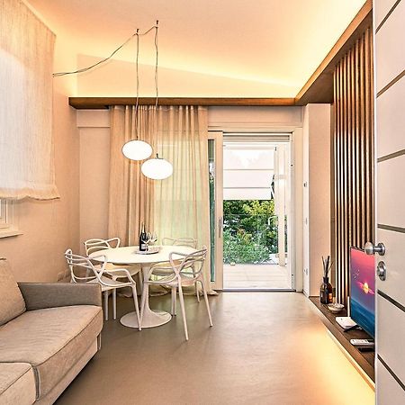 Sea Holidays Apartment 마리아나디피에트라산타 외부 사진