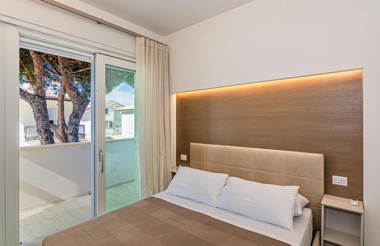 Sea Holidays Apartment 마리아나디피에트라산타 외부 사진