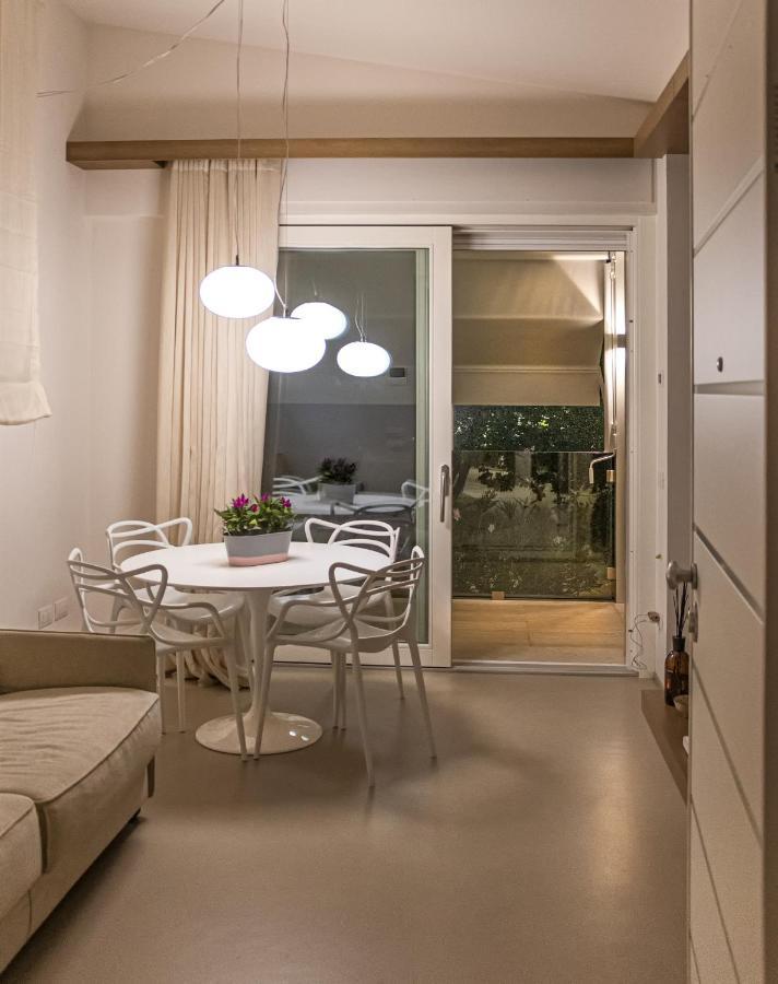 Sea Holidays Apartment 마리아나디피에트라산타 외부 사진