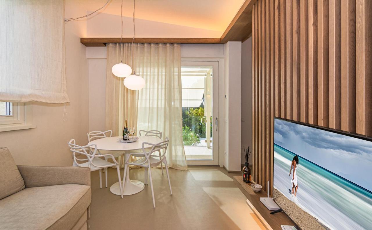 Sea Holidays Apartment 마리아나디피에트라산타 외부 사진